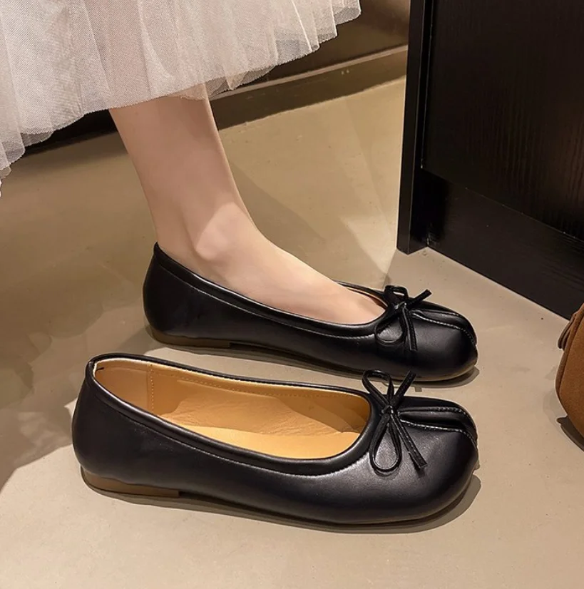 Japanese Style Tabi Ninja Shoes Women Cozy Leather Flats Split Hoof Toe Loafers Femme Mary Jeans Mocasines Ladies Ballerina Shoe
