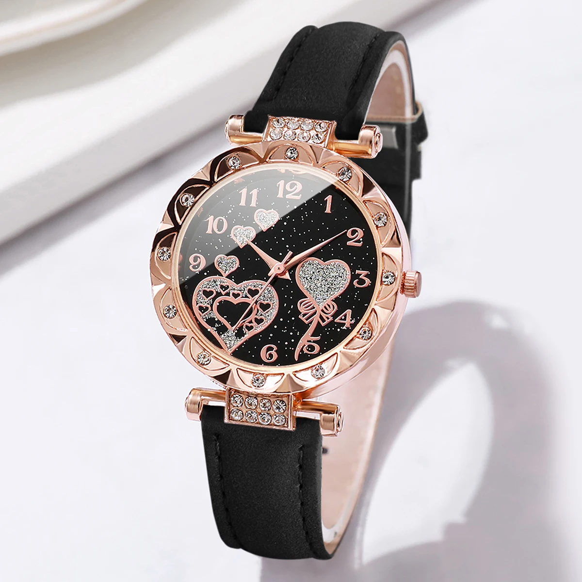 4PCS/Set Women's Watches Fashion Rhinestone Ladies Quartz Watch Leather Band Wristwatches Bracelets Set(Without Box)