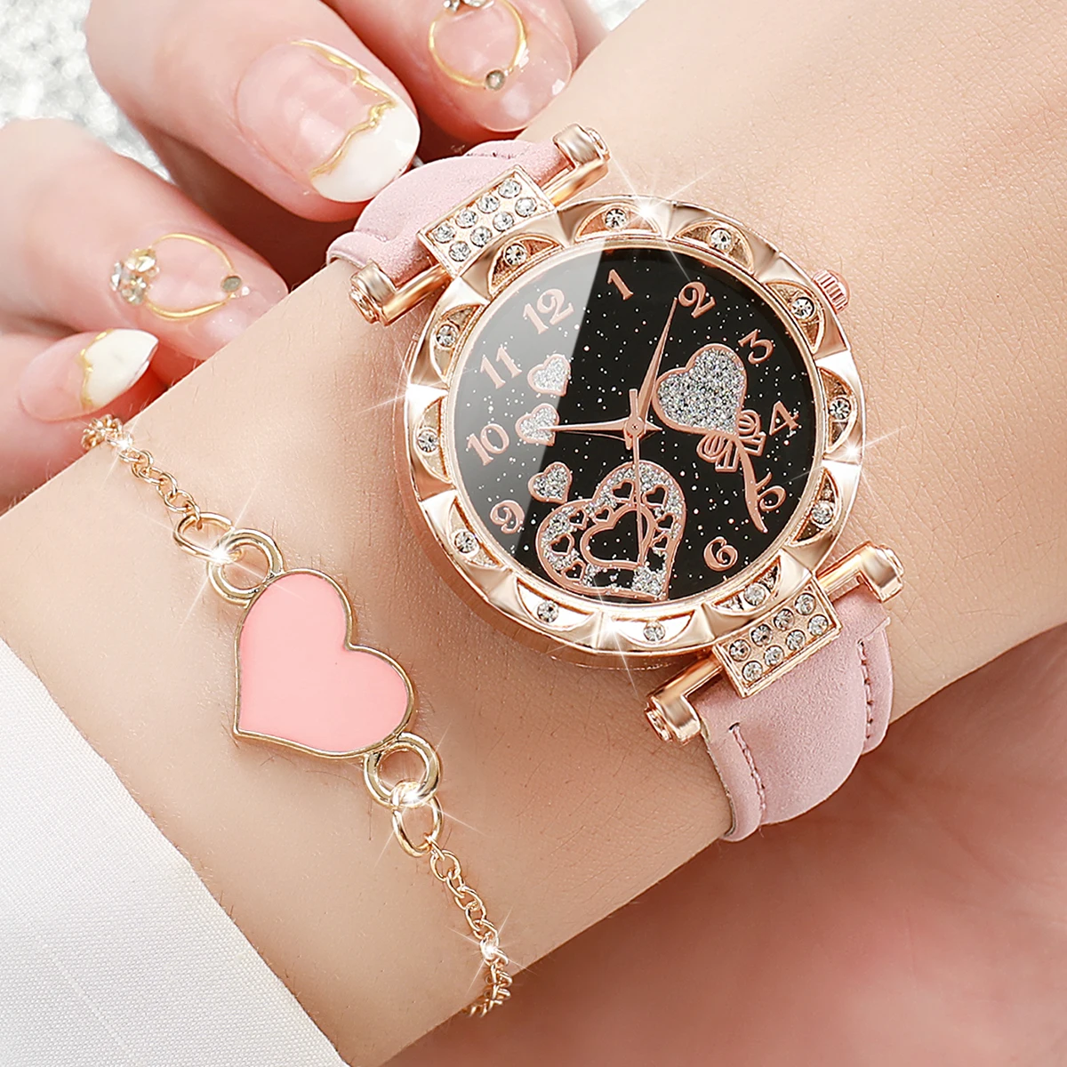 4PCS/Set Women's Watches Fashion Rhinestone Ladies Quartz Watch Leather Band Wristwatches Bracelets Set(Without Box)