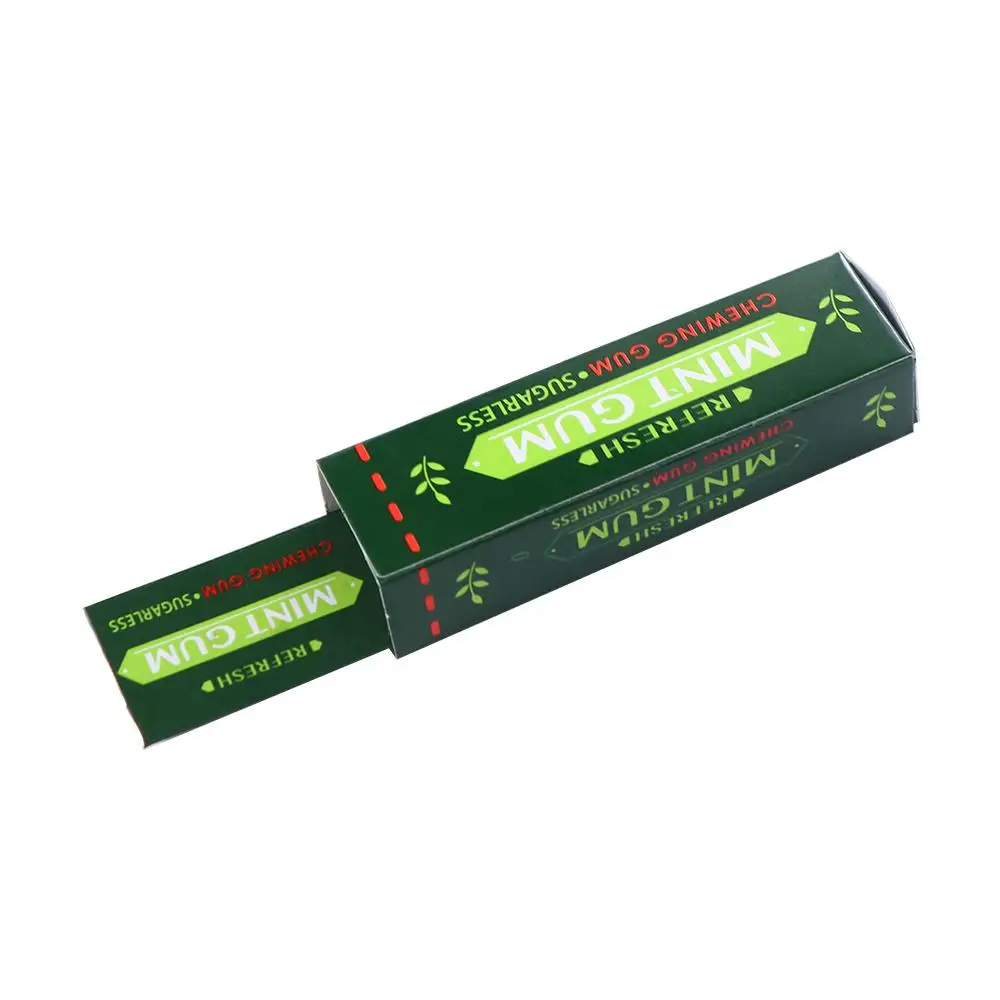 Prank Trick Toy April Fools Day Simulation Fake Chewing Gum Toy Shocking Cockroach Chewing Pull Head Spoof Toys For Children