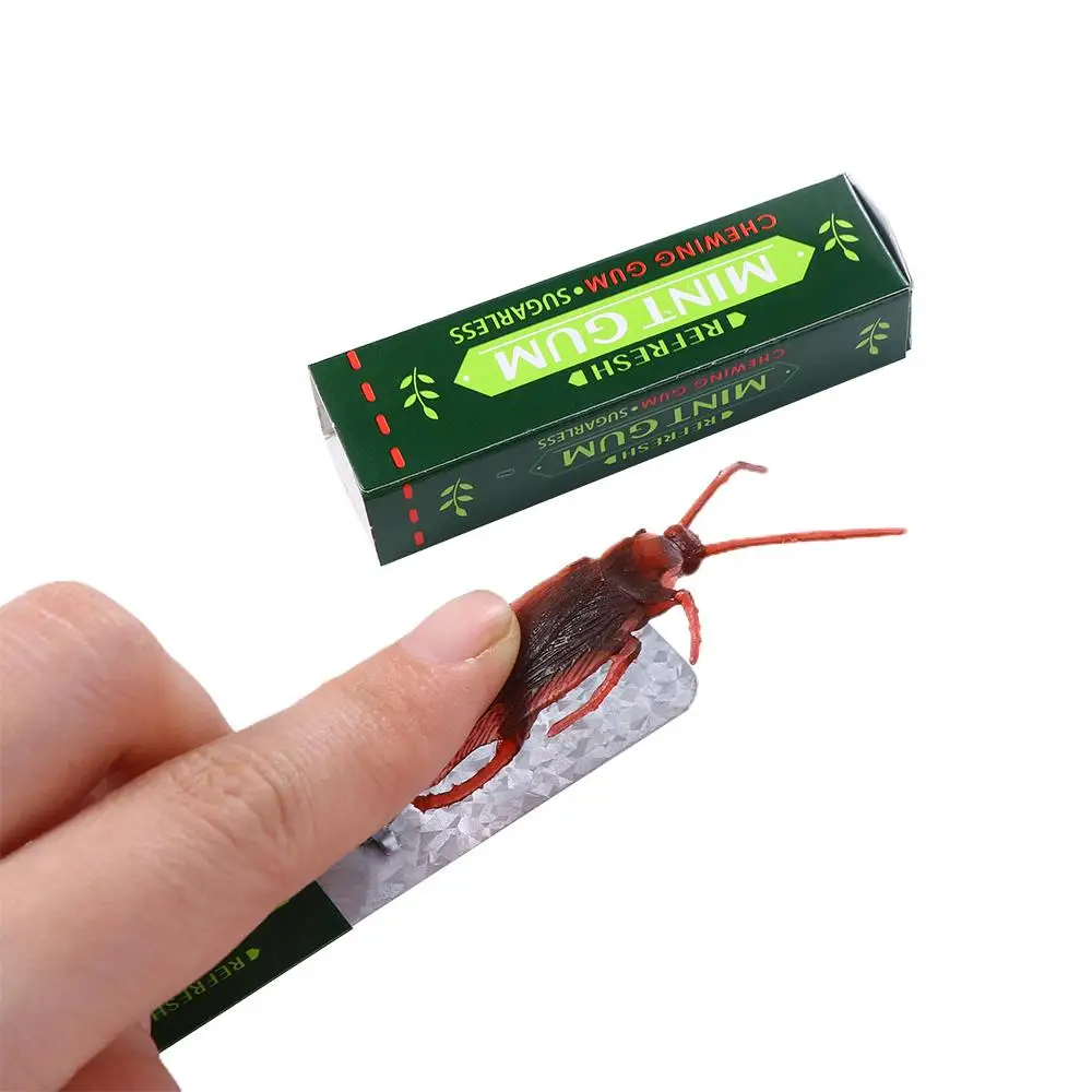 Prank Trick Toy April Fools Day Simulation Fake Chewing Gum Toy Shocking Cockroach Chewing Pull Head Spoof Toys For Children