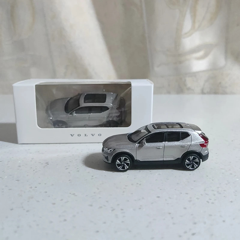 1:64 Scale XC90 S90 V90 XC40 C40 XC60 Vehicle Alloy Car Model Diecast Toy Collectible Ornament Souvenir Toys Cars