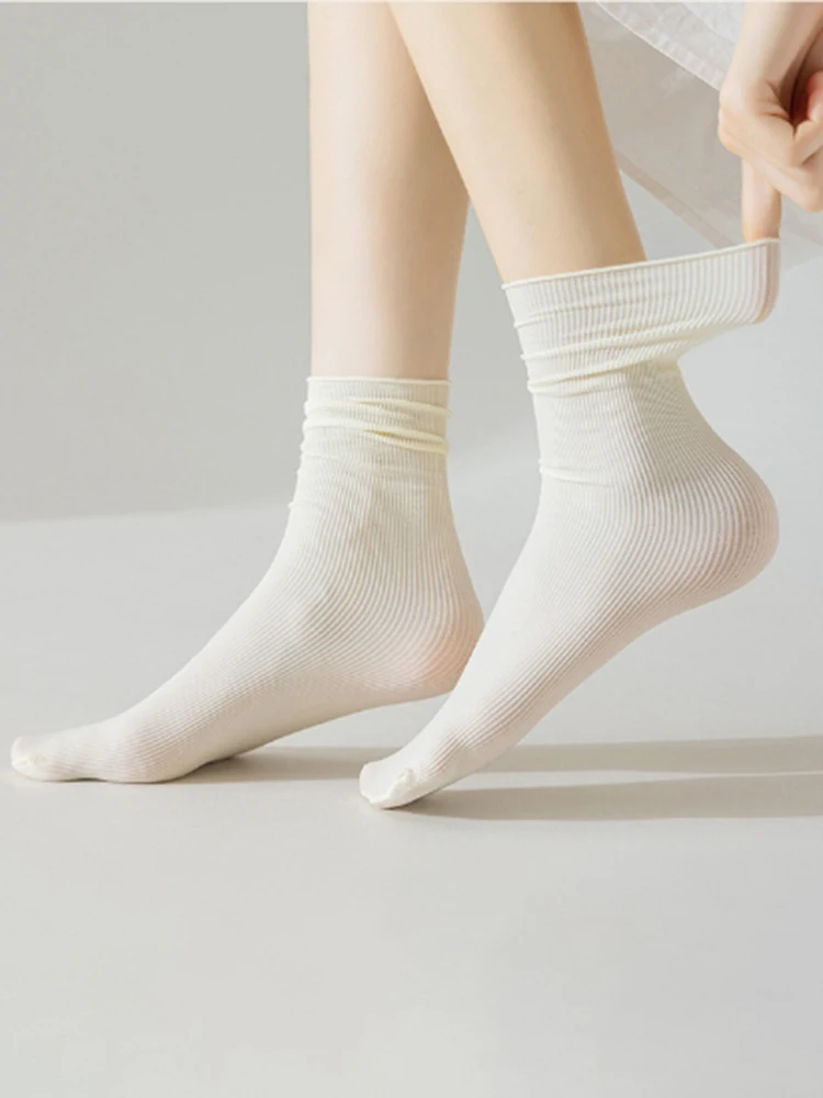 10 Pairs Women Mid Length Socks Trendy Versatile Black White Solid Colors Soft Comfortable Lightweight Breathable Casual Socks