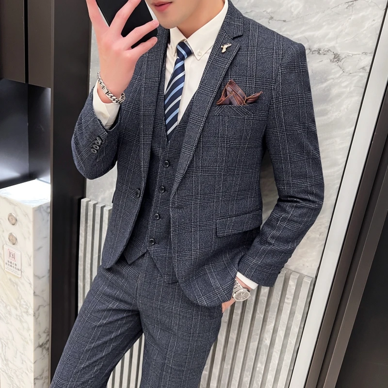 2023 Men's British Fashion Three-piece Set Slim Fit Suit Vest Trousers Ensemble Handsome Trendy All-in-one Banquet Blaze