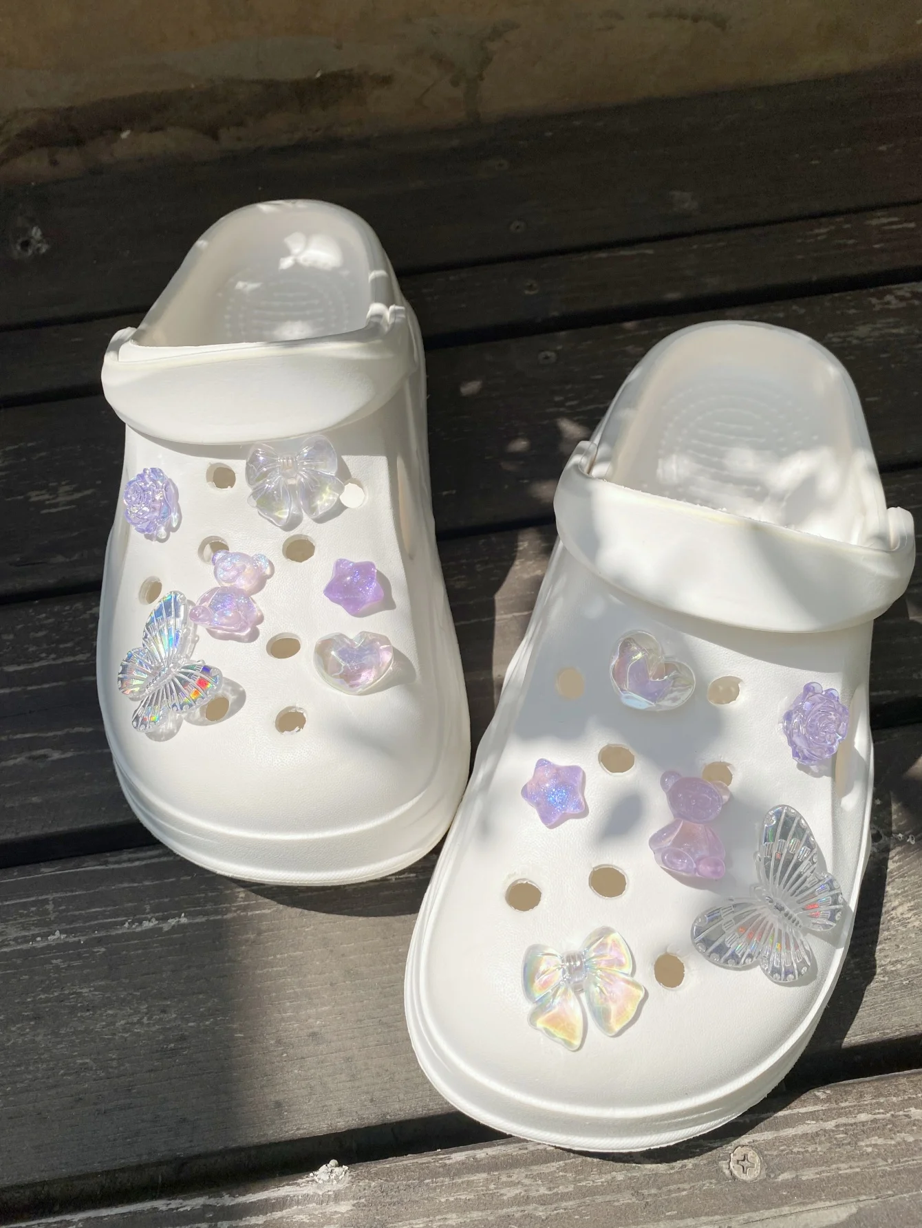 12 cute style transparent purple Bear garden shoes Shoe accessories DIY shoe flower, women's beach shoes decorative buckle