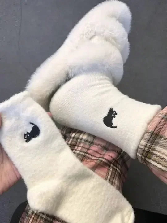 3Pairs Premium Feel Cute Cat Cozy Hairy Mink Velvet Socks Autumn Winter Hosiery Thickened Plush Warm Sleep Home Fluffy Socks