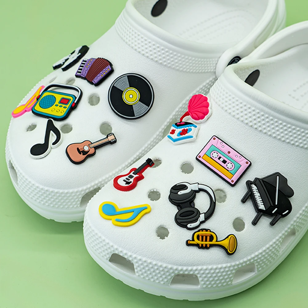 1/20pcs Musical Instruments Pins for Men Women Kids Piano Guitar CD Shoe Charms Shoe Accessories Decorations Buckles Ornament