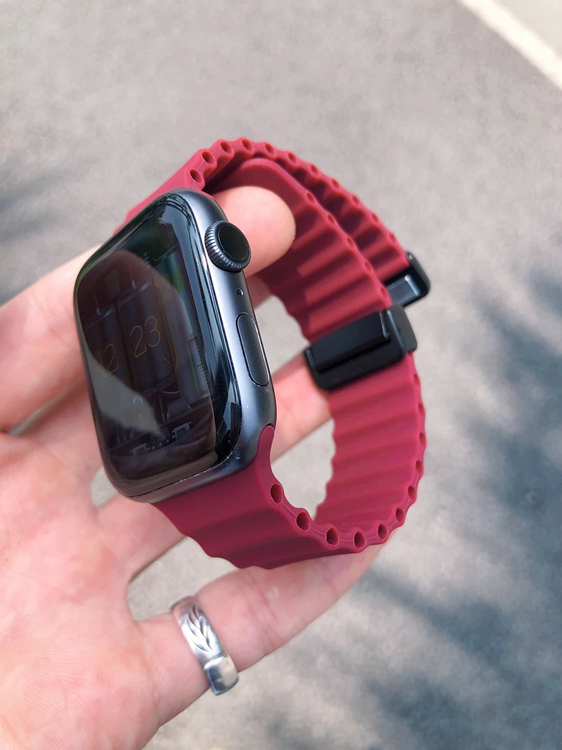 Ocean Strap for Apple Watch 10 9 8 7 Ultra Band 46mm 45mm 49mm 44mm 41/42mm Silicone Magnetic Sport Bracelet iWatch Series SE 6