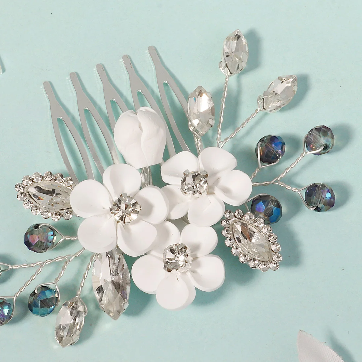 White Soft Ceramic Flower Women's Hair Comb Pearl Rhinestone Daily Hair Clip Wedding Party Bridal Jewelry Headdress