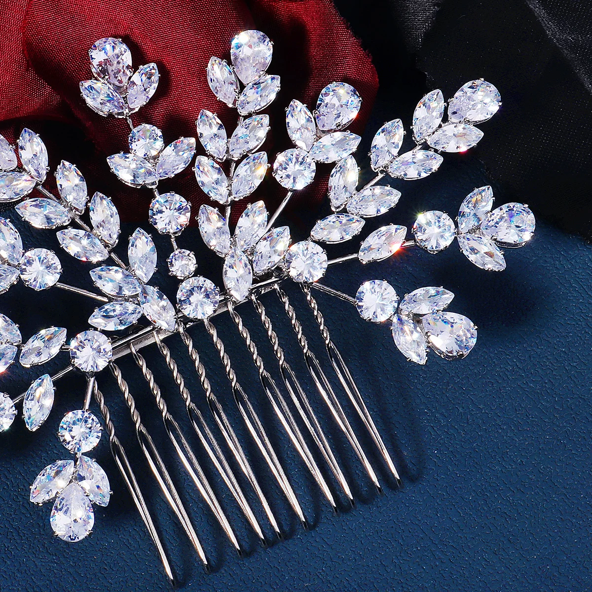 Silver Zirconia New Hair Comb Classic Flower Type Bridal Insert Comb Wedding Bridal Headpieces Jewelry Bridesmaid Gifts