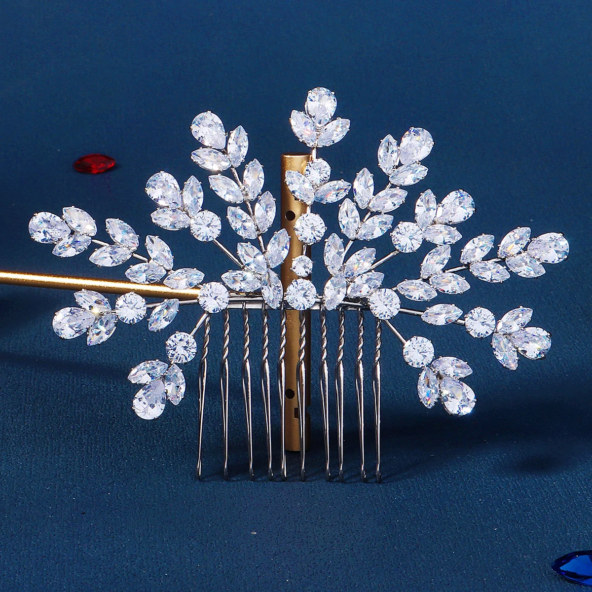 Silver Zirconia New Hair Comb Classic Flower Type Bridal Insert Comb Wedding Bridal Headpieces Jewelry Bridesmaid Gifts