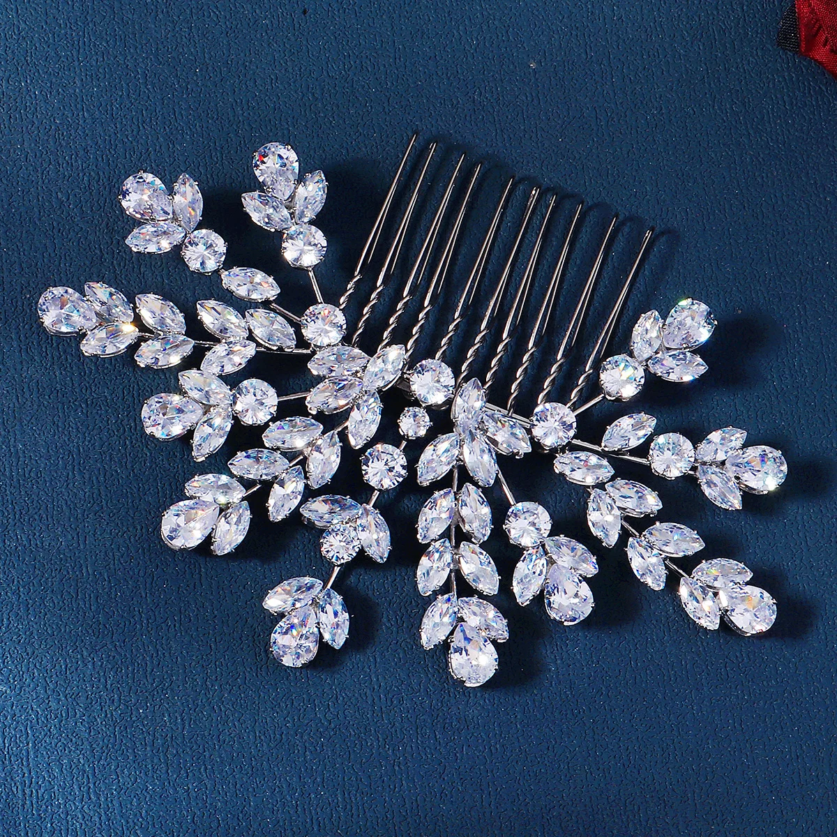 Silver Zirconia New Hair Comb Classic Flower Type Bridal Insert Comb Wedding Bridal Headpieces Jewelry Bridesmaid Gifts