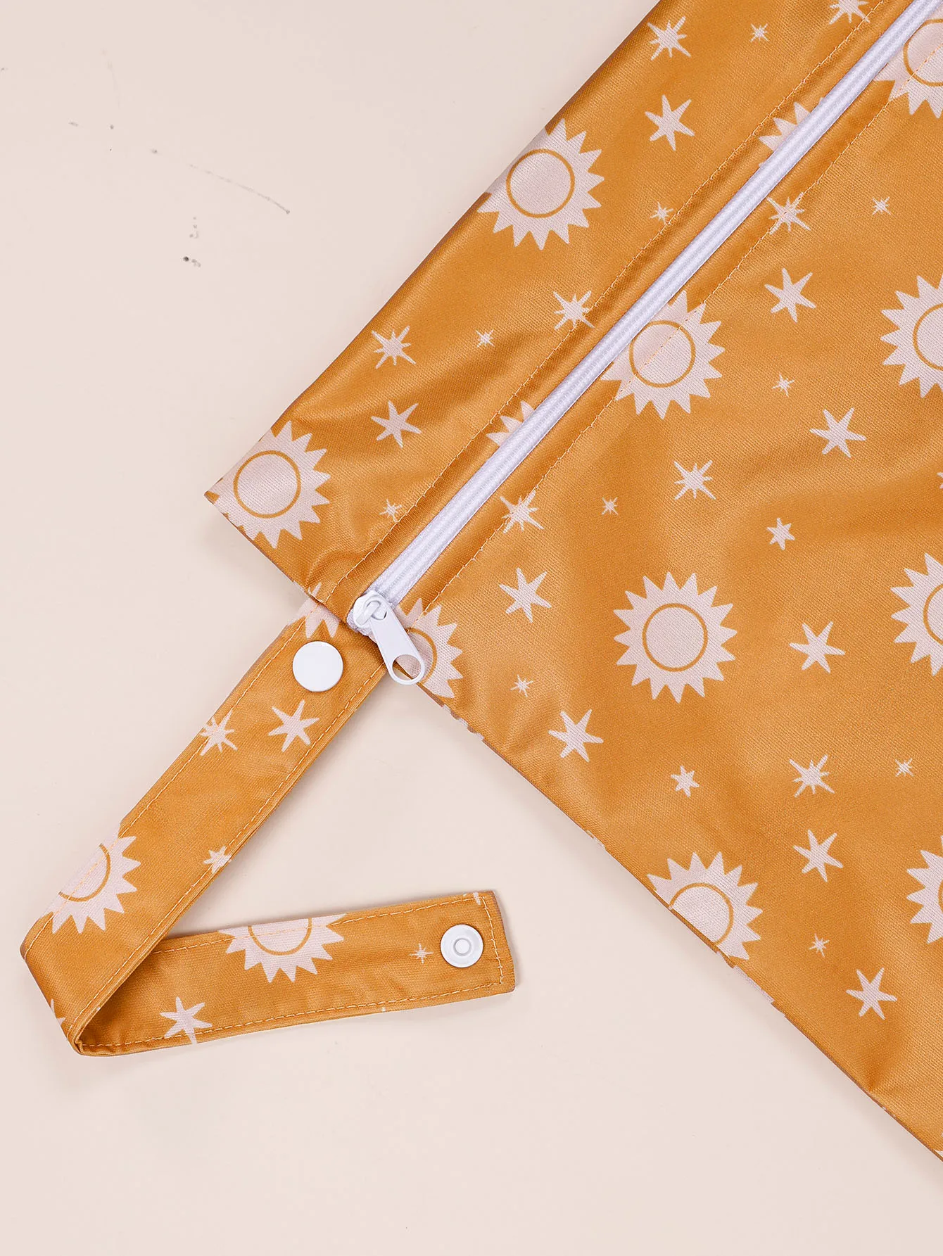 2PCS/Set Recycled PUL Wetbag For Baby Diapers Nappies Reusable Waterproof Diaper Bag 26cmx36cm