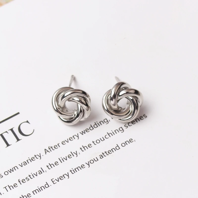 Stud Earrings for Women Rock Smooth Small Metal Knot Twist Flower Earrings Punk Party Jewelry Valentine's Day Gift Bijoux