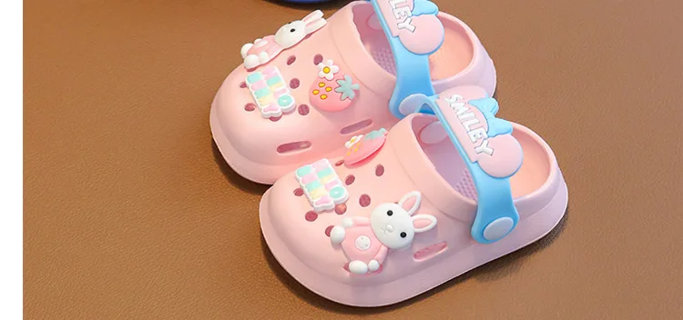2026 Summer Baby Girl Sandals Cute Cartoon Slippers Newborn Infant Indoor Bath Anti-slip Shoes Baby Boy Beach Sandals