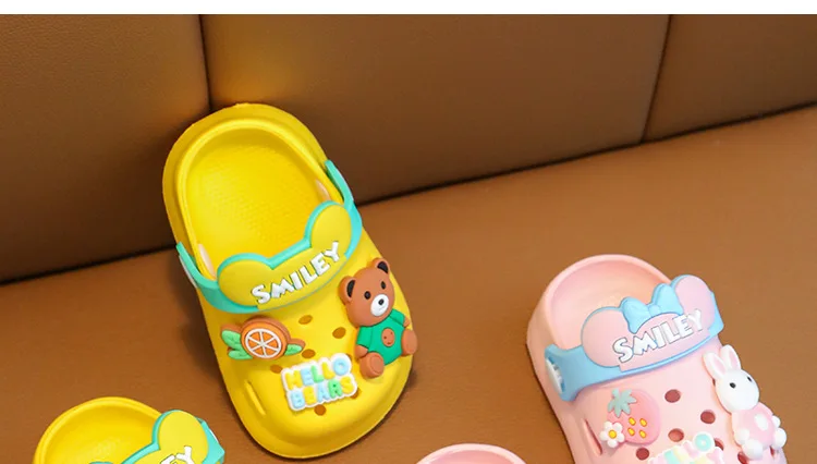 2026 Summer Baby Girl Sandals Cute Cartoon Slippers Newborn Infant Indoor Bath Anti-slip Shoes Baby Boy Beach Sandals