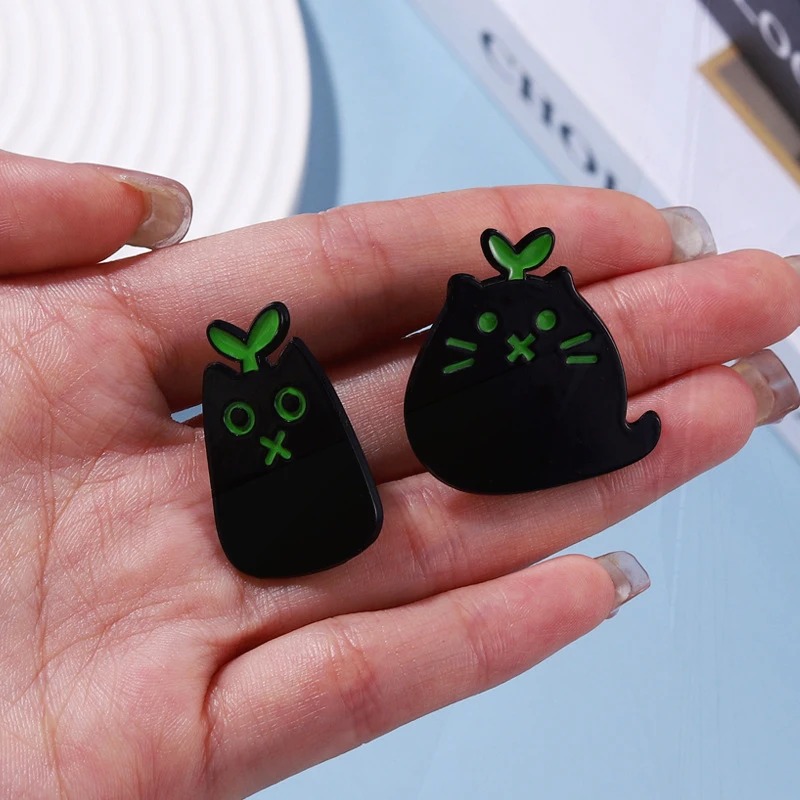 Enamel Pin Fashion Creative Animal Badge Pins Jewelry Children's Gift punk Style Small Cartoon Cute Black Cat Shape Metal