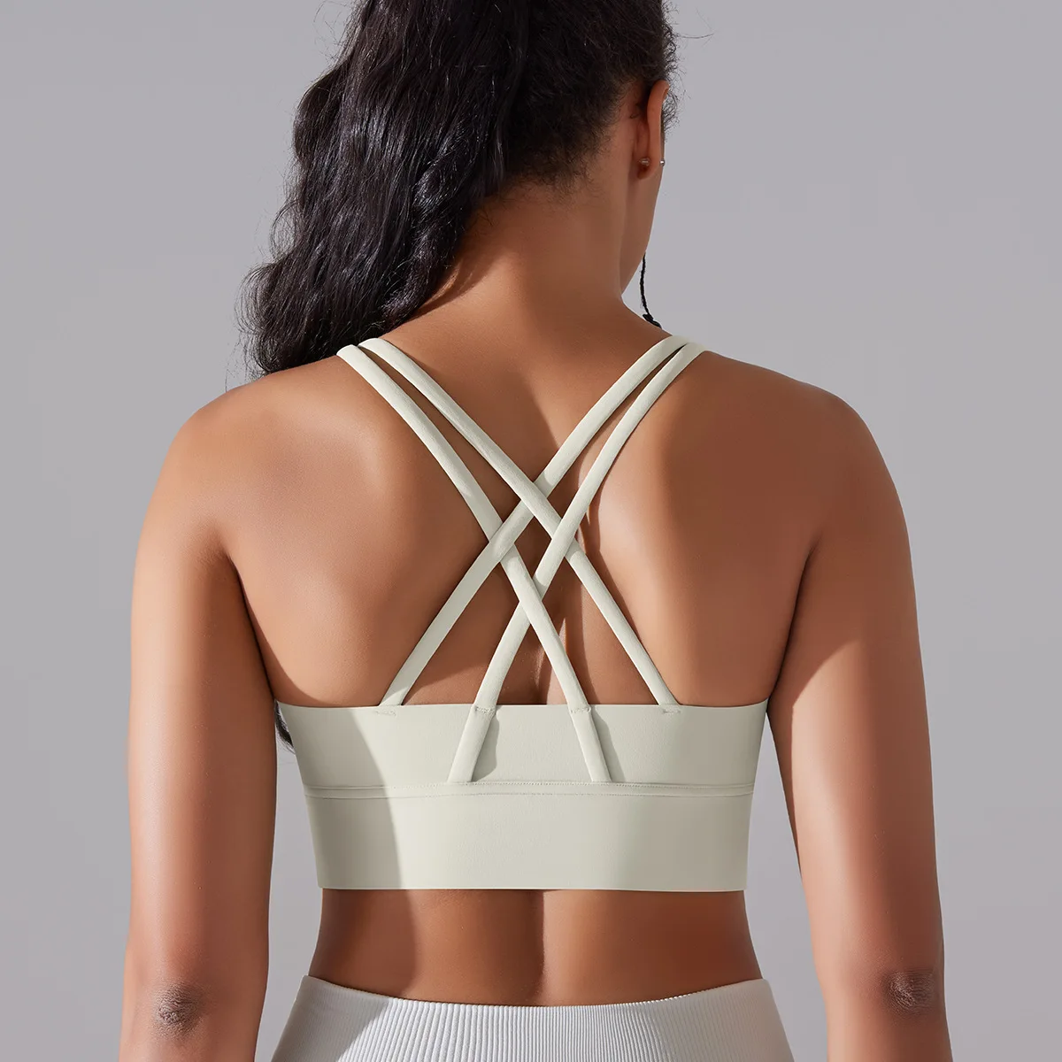 Solid Color Women Cross Back Bra Fitness Underwear Soft Fitness Sport Bra Top Gym Yoga Athletic Workout With Chest Pad
