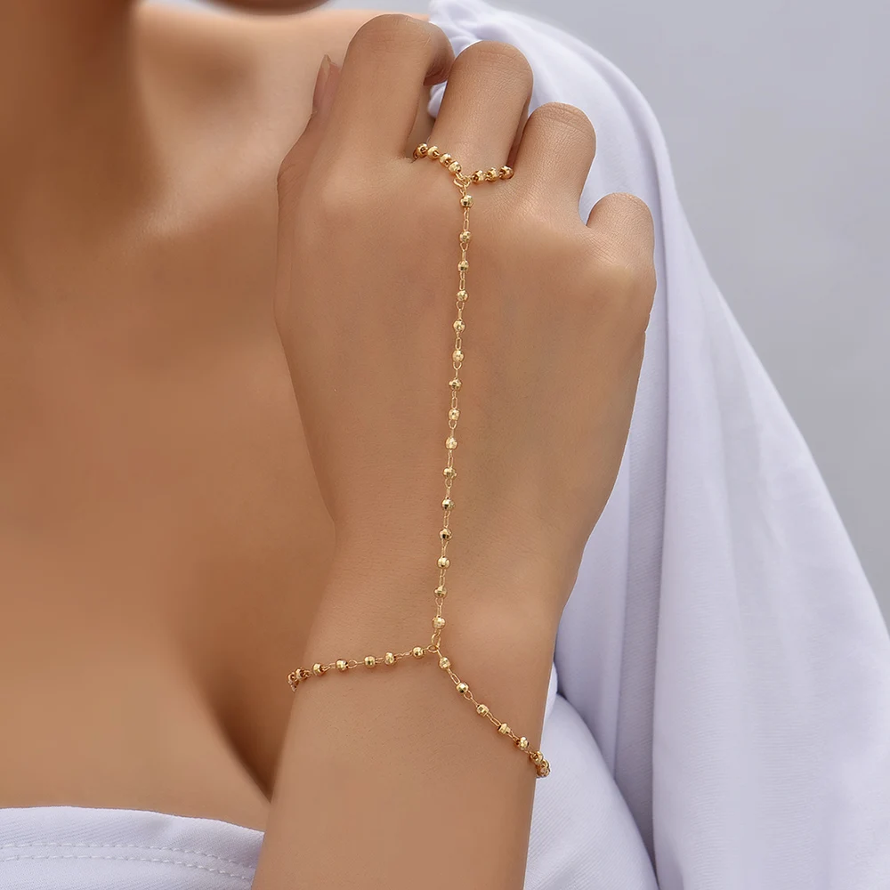 Simple Heart Pendant Chain Bracelet Link Connected Gold Plated Wide Finger Ring Bracelets for Women Link Hand Harness Jewelry