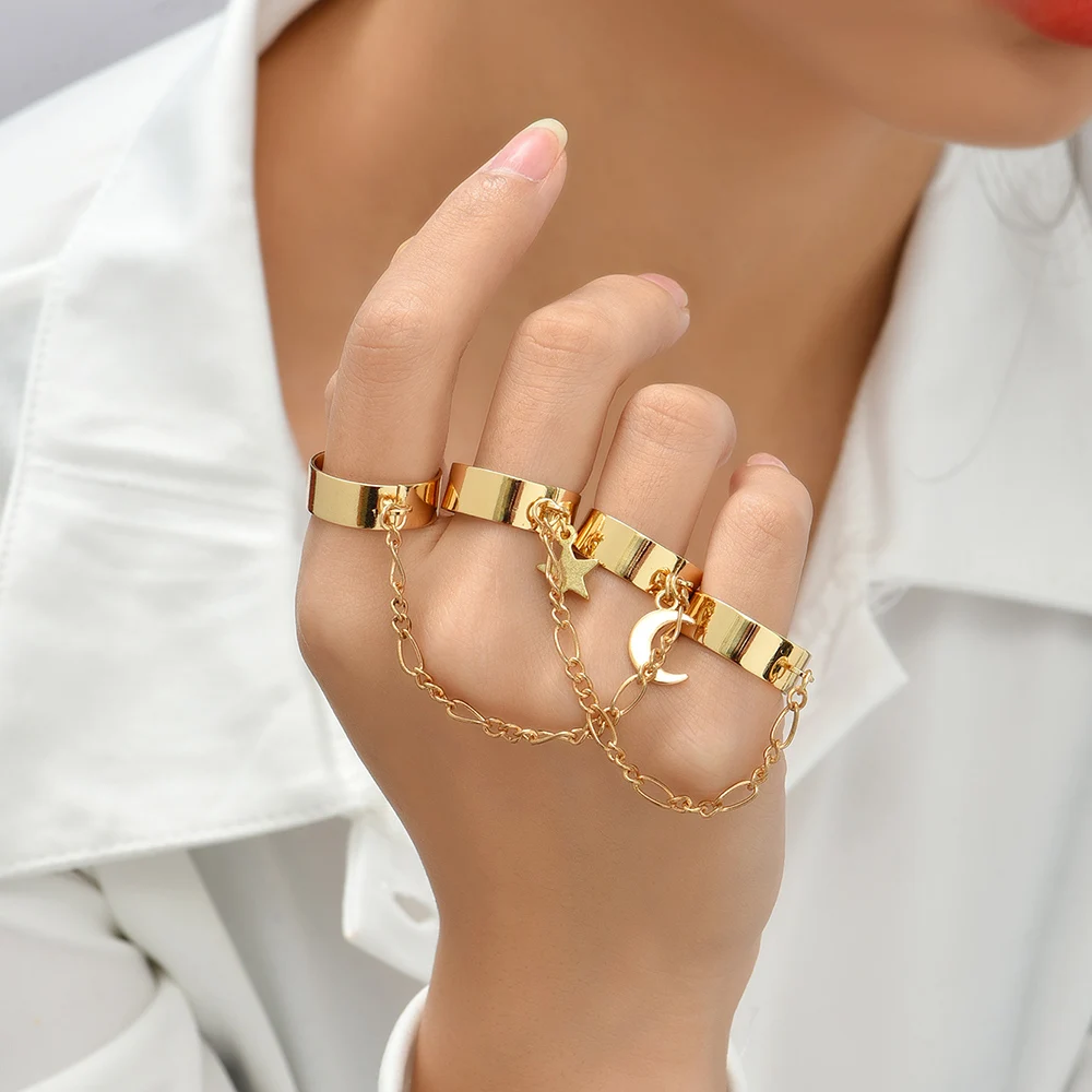 Simple Heart Pendant Chain Bracelet Link Connected Gold Plated Wide Finger Ring Bracelets for Women Link Hand Harness Jewelry