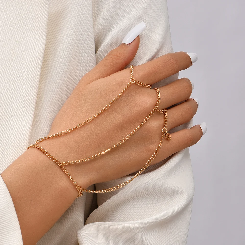 Simple Heart Pendant Chain Bracelet Link Connected Gold Plated Wide Finger Ring Bracelets for Women Link Hand Harness Jewelry