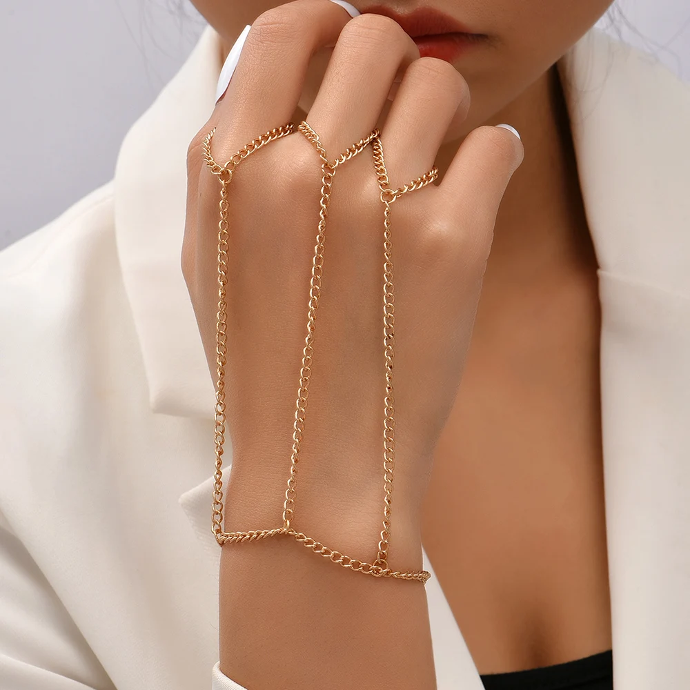 Simple Heart Pendant Chain Bracelet Link Connected Gold Plated Wide Finger Ring Bracelets for Women Link Hand Harness Jewelry