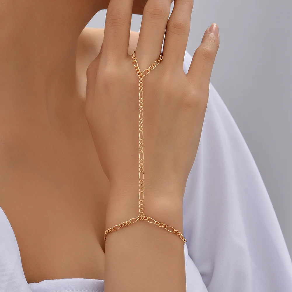 Simple Heart Pendant Chain Bracelet Link Connected Gold Plated Wide Finger Ring Bracelets for Women Link Hand Harness Jewelry