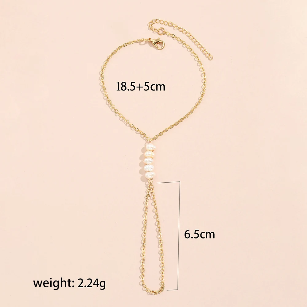 Simple Heart Pendant Chain Bracelet Link Connected Gold Plated Wide Finger Ring Bracelets for Women Link Hand Harness Jewelry