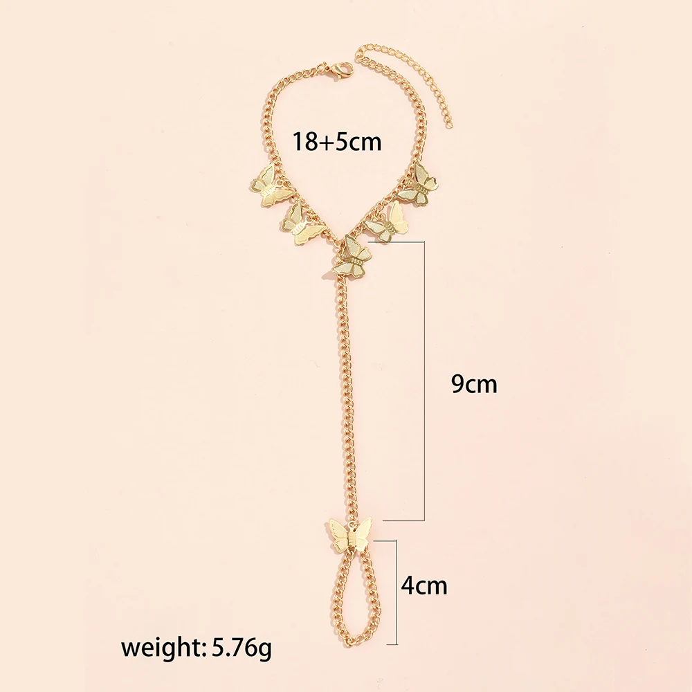Simple Heart Pendant Chain Bracelet Link Connected Gold Plated Wide Finger Ring Bracelets for Women Link Hand Harness Jewelry