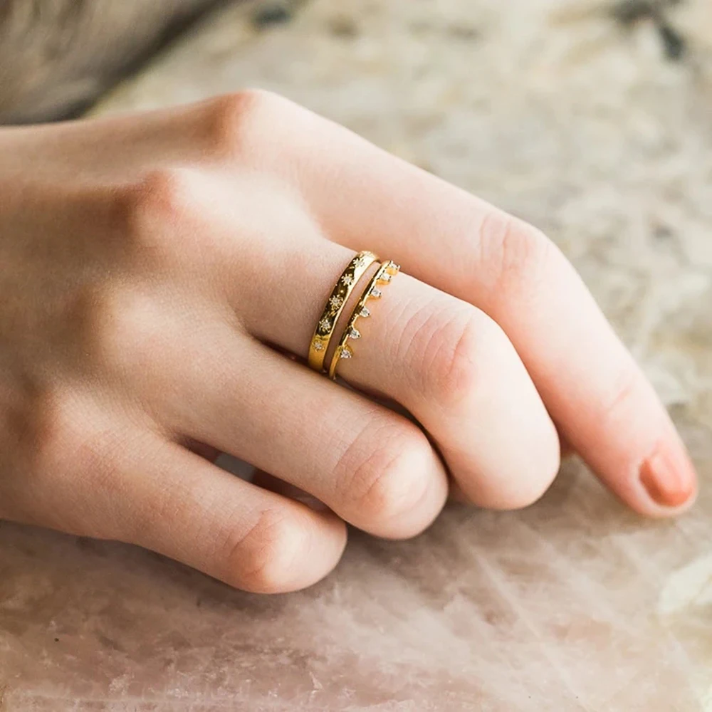 Huitan Korean Style Simple Metal Rings for Women Inlaid Shiny CZ Stone Daily Wearable Accessories Versatile Lady Finger Jewelry