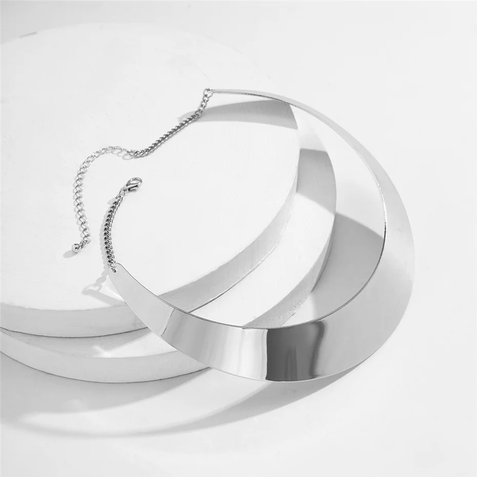 Exaggerated Chunky Metal Wire Torques Choker Necklace Women Collar Punk Gold Color Wide Smooth Chain Jewelry Bijoux Steampunk