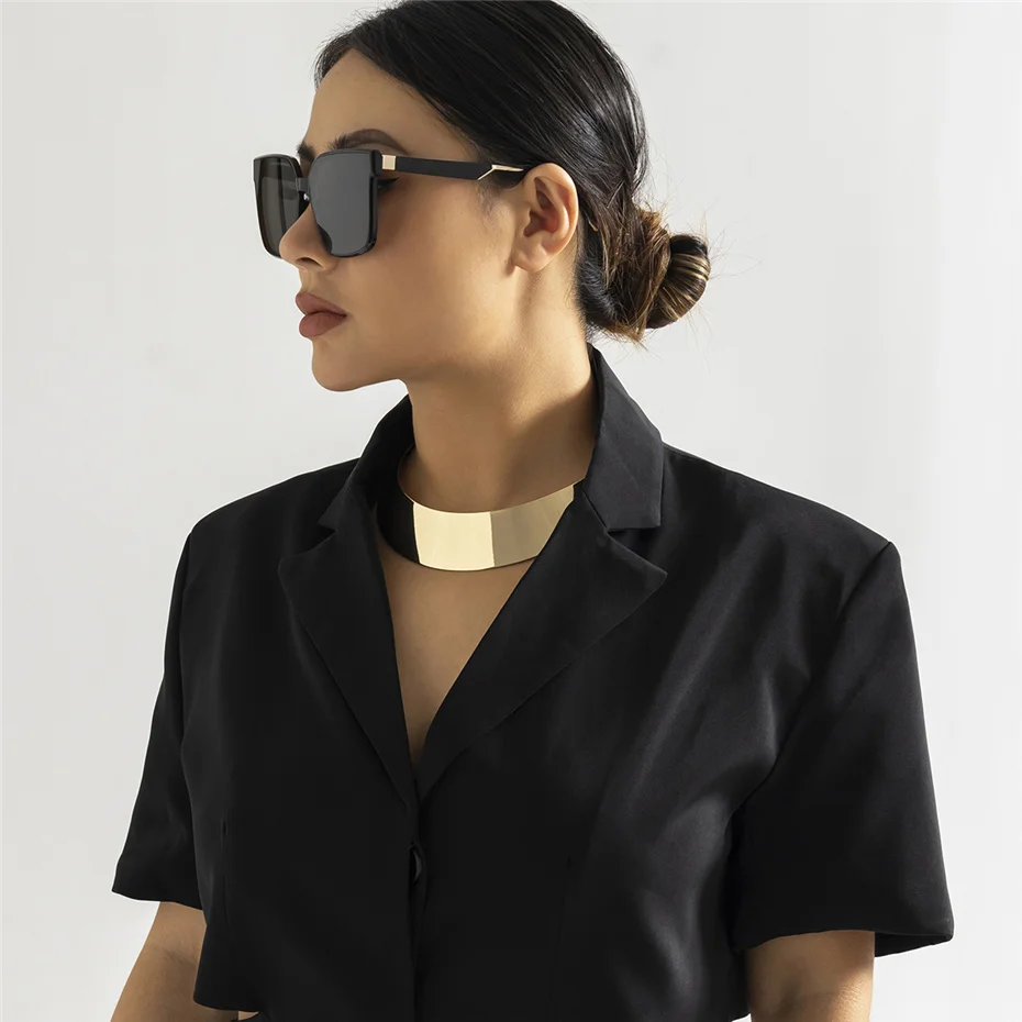 Exaggerated Chunky Metal Wire Torques Choker Necklace Women Collar Punk Gold Color Wide Smooth Chain Jewelry Bijoux Steampunk