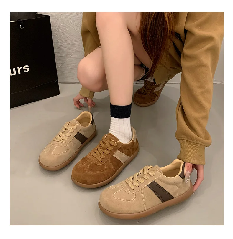 Autumn/Winter Fashion Trend Women's Casual Shoes College Style Wide Toe Soft Comfortable Flat Shoes Outdoor Casual Sports Shoes