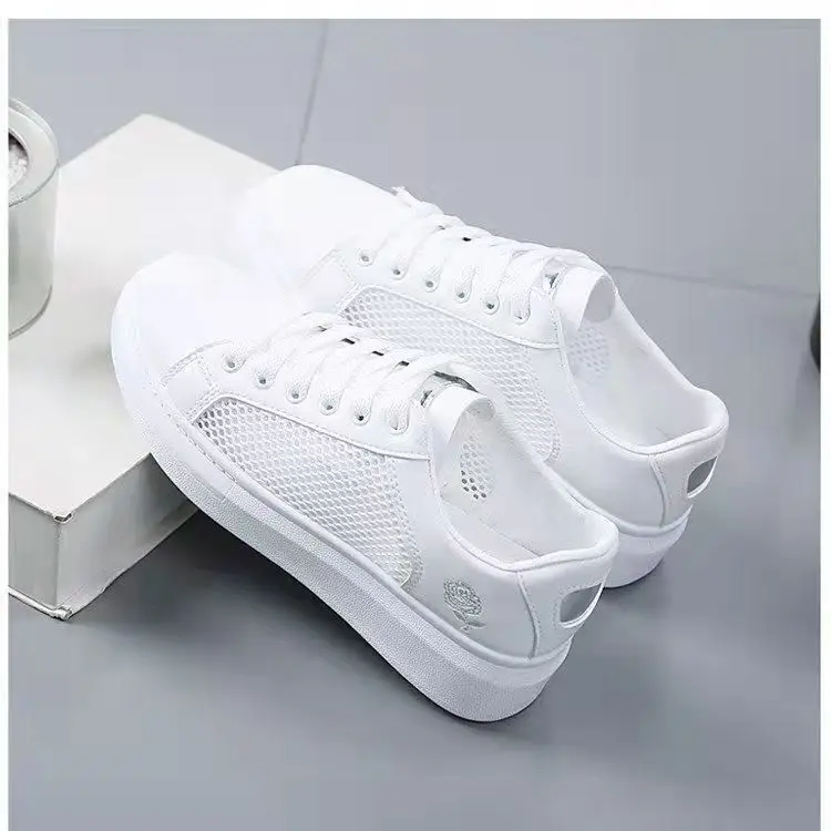 Women Leather Pu Casual Shoes New 2025 Woman Shoes Fashion Embroidered White Sneakers Breathable Flower Lace-Up Women Sneakers