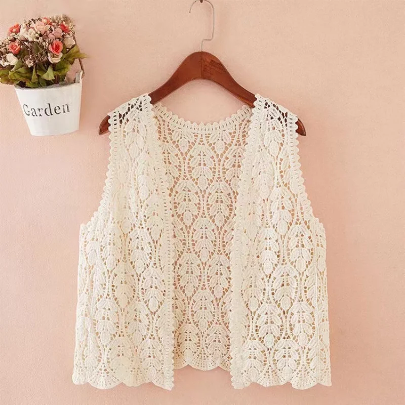 Boho Crochet Knit Vest for Women Cover Up Floral Embroidery Sleeveless Open Front Cardigan Tops Summer Vacation Outfit