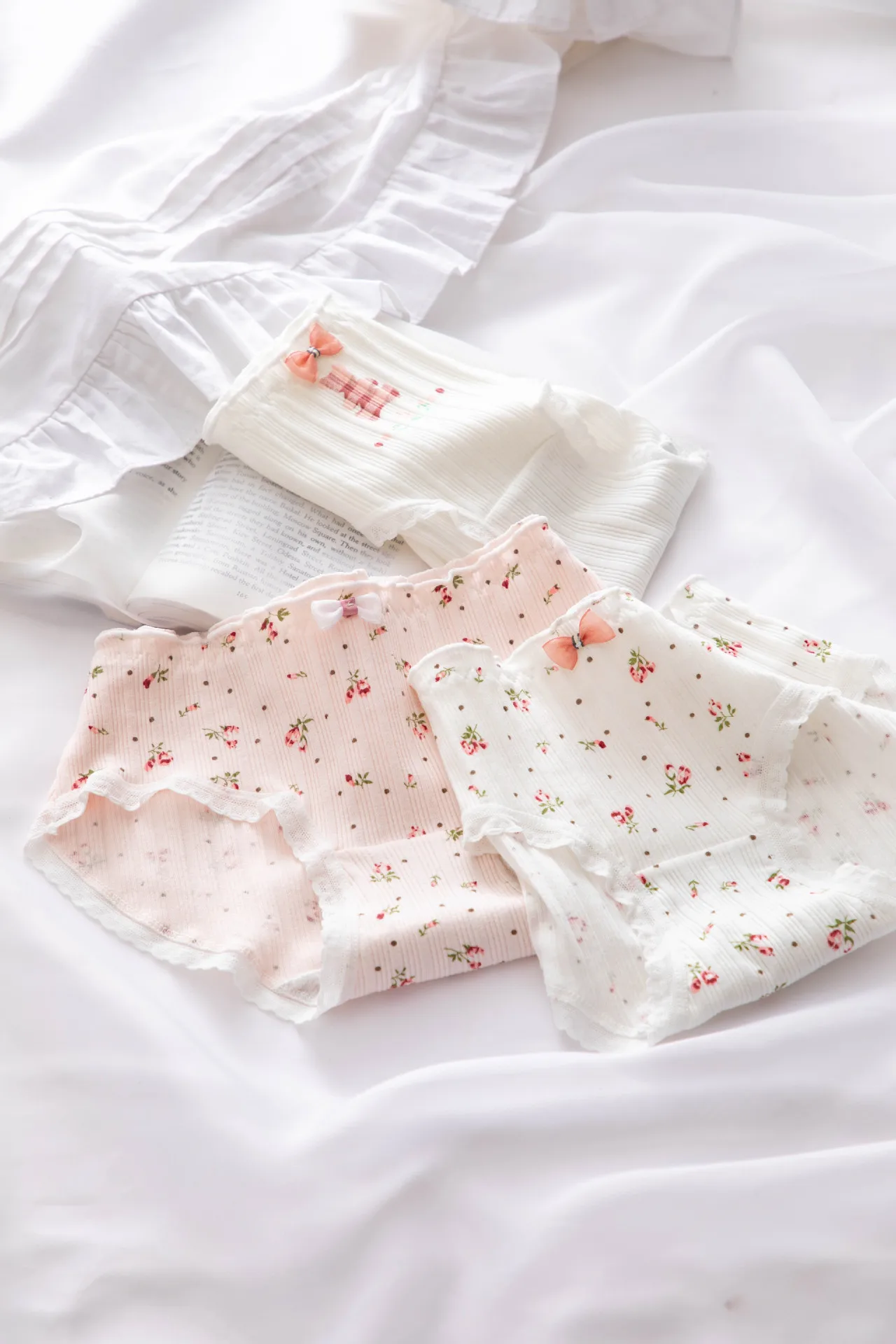 5Pcs/set Pure Cotton Sweet Bow Lace Women Panties Mid-Waist Girls Briefs Floral Underpants Soft Shorts Sexy Female Lingeries