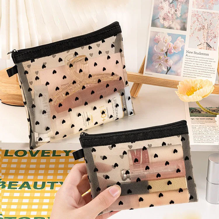1PCS Mini Transparent Heart Makeup Bag Women Portable Lipsticks Cosmetic Storage Pouch Ins Clear Ctue Small Make Up BagS