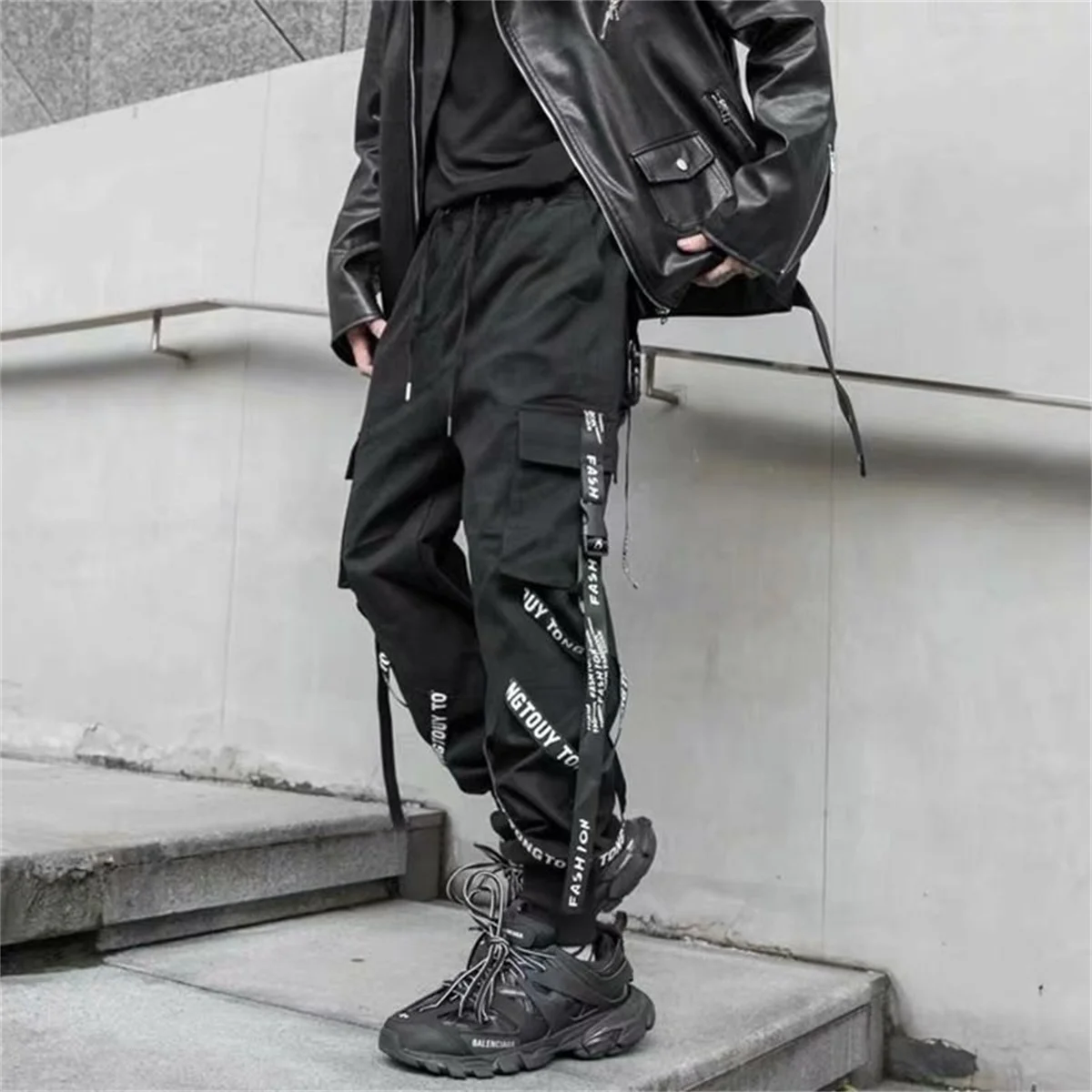 Black Cargo Pants Men Joggers Cargo Trousers for Men Jogging Japanese Streetwear Hip Hop Hippie Techwear Gothic Ribbon Pants