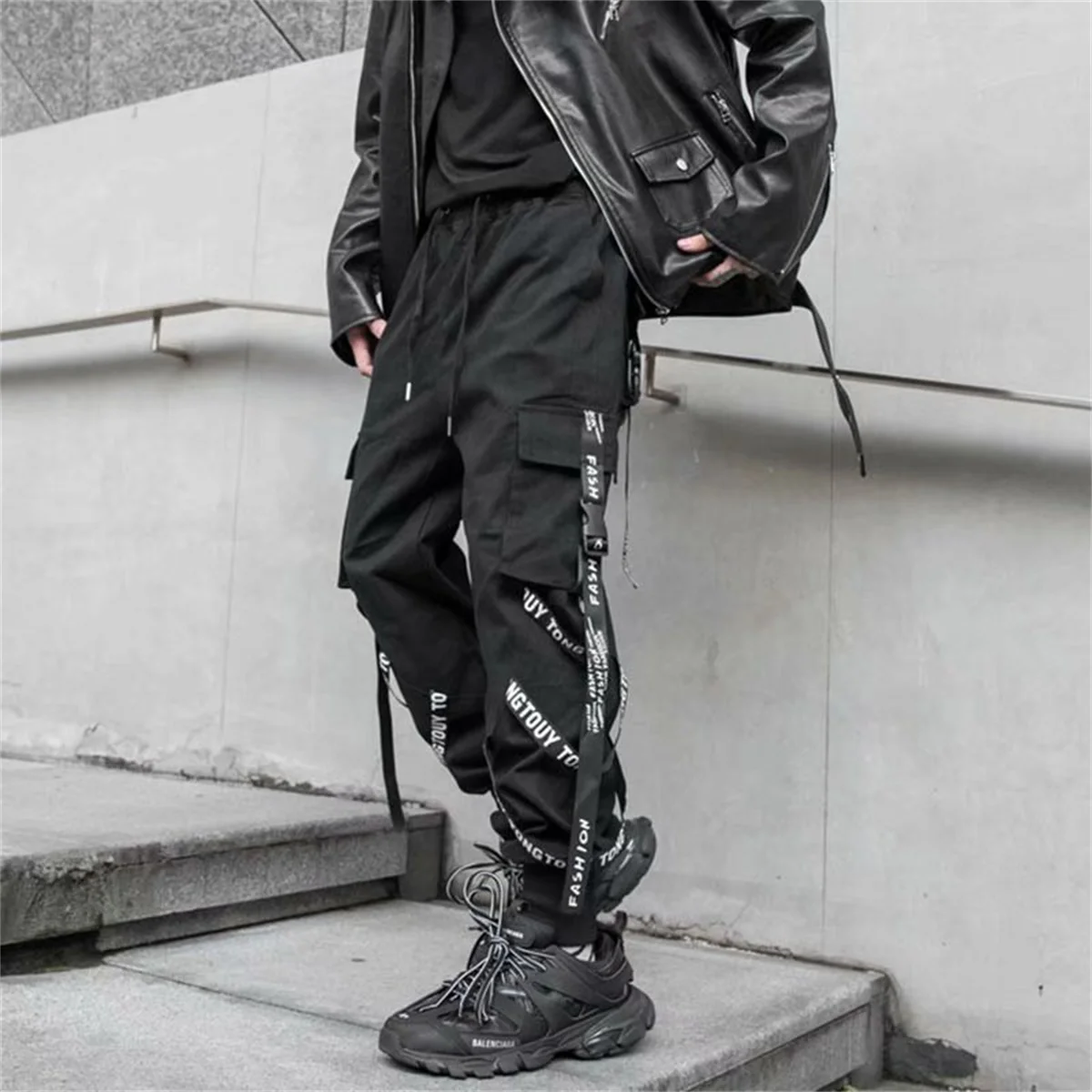 Black Cargo Pants Men Joggers Cargo Trousers for Men Jogging Japanese Streetwear Hip Hop Hippie Techwear Gothic Ribbon Pants