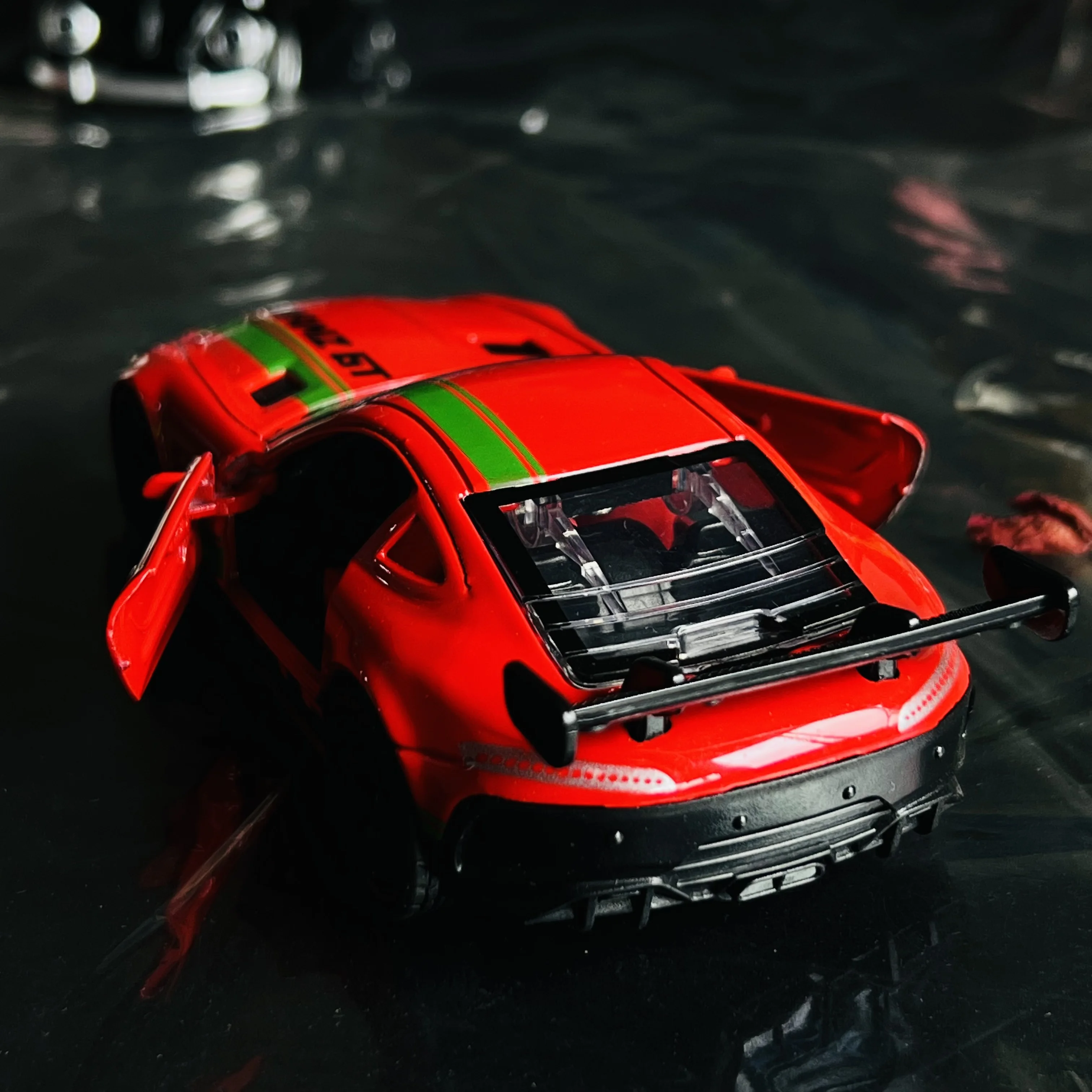 Simulation alloy car model, children's cool sports car model, boys' toy car