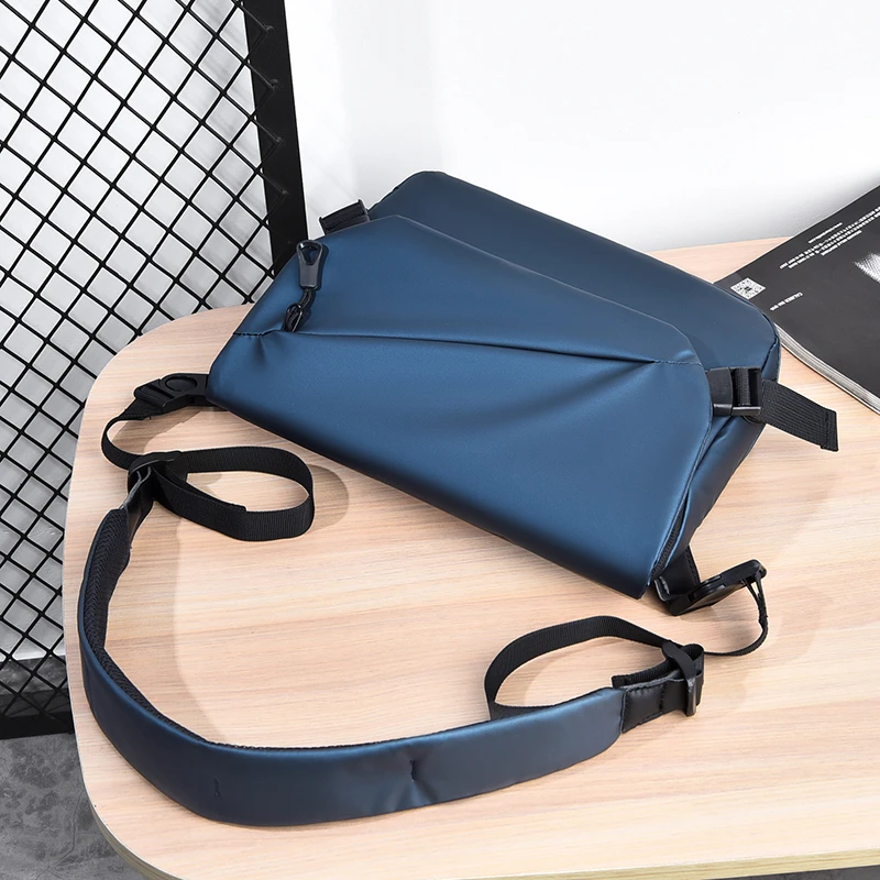 Trendy and Minimalist Men's Outdoor Tactical Waterproof Men's Bag Single Shoulder Bag Large Capacity Wear-Resistant Sports Cross