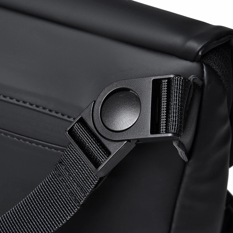 Trendy and Minimalist Men's Outdoor Tactical Waterproof Men's Bag Single Shoulder Bag Large Capacity Wear-Resistant Sports Cross