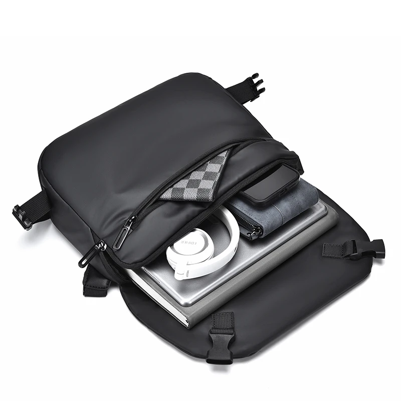 Trendy and Minimalist Men's Outdoor Tactical Waterproof Men's Bag Single Shoulder Bag Large Capacity Wear-Resistant Sports Cross