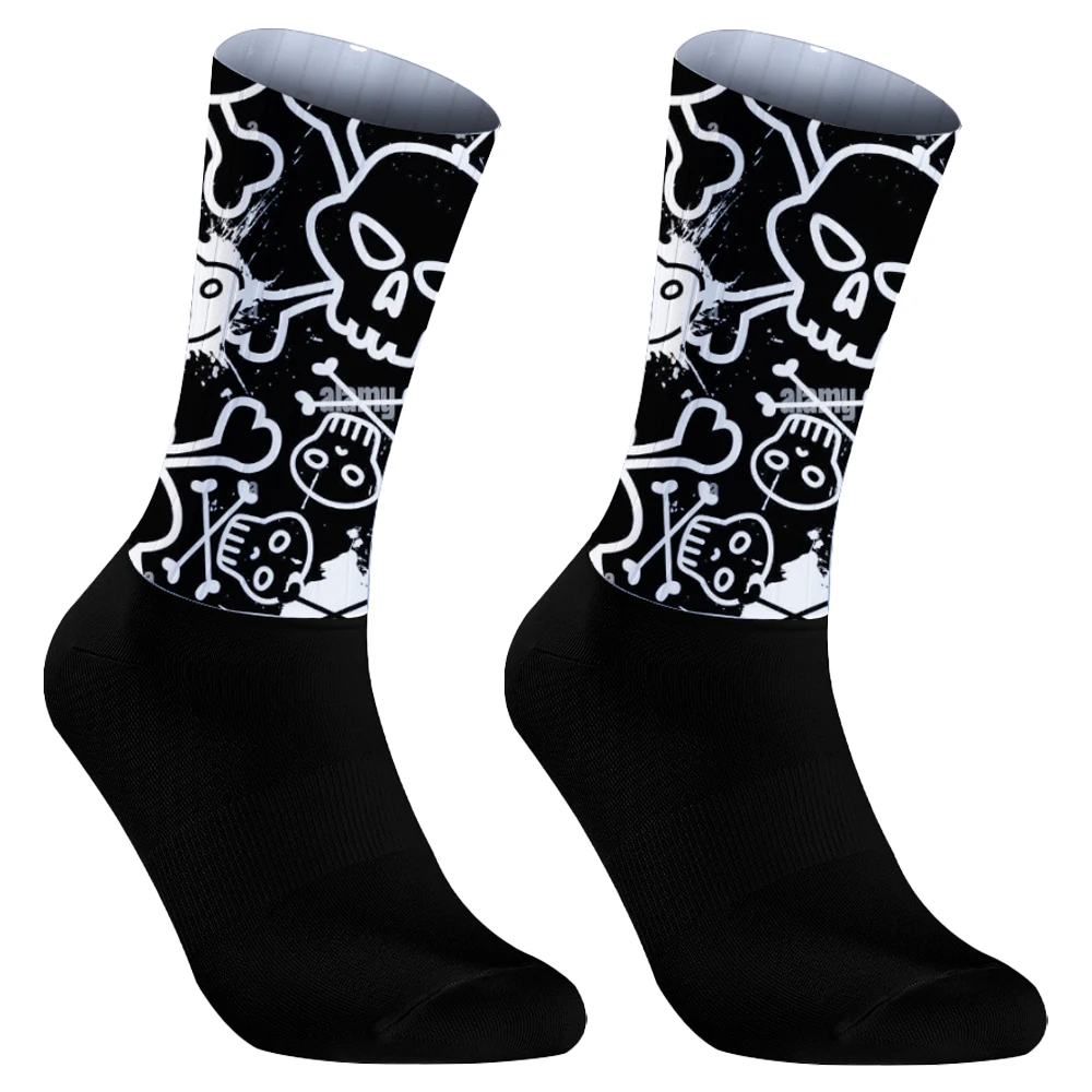 2024 Skull Pattern Sport Socks Unisex Cycling Socks Men Outdoor Sports Socks Bike Footwear for Road Bike Socks