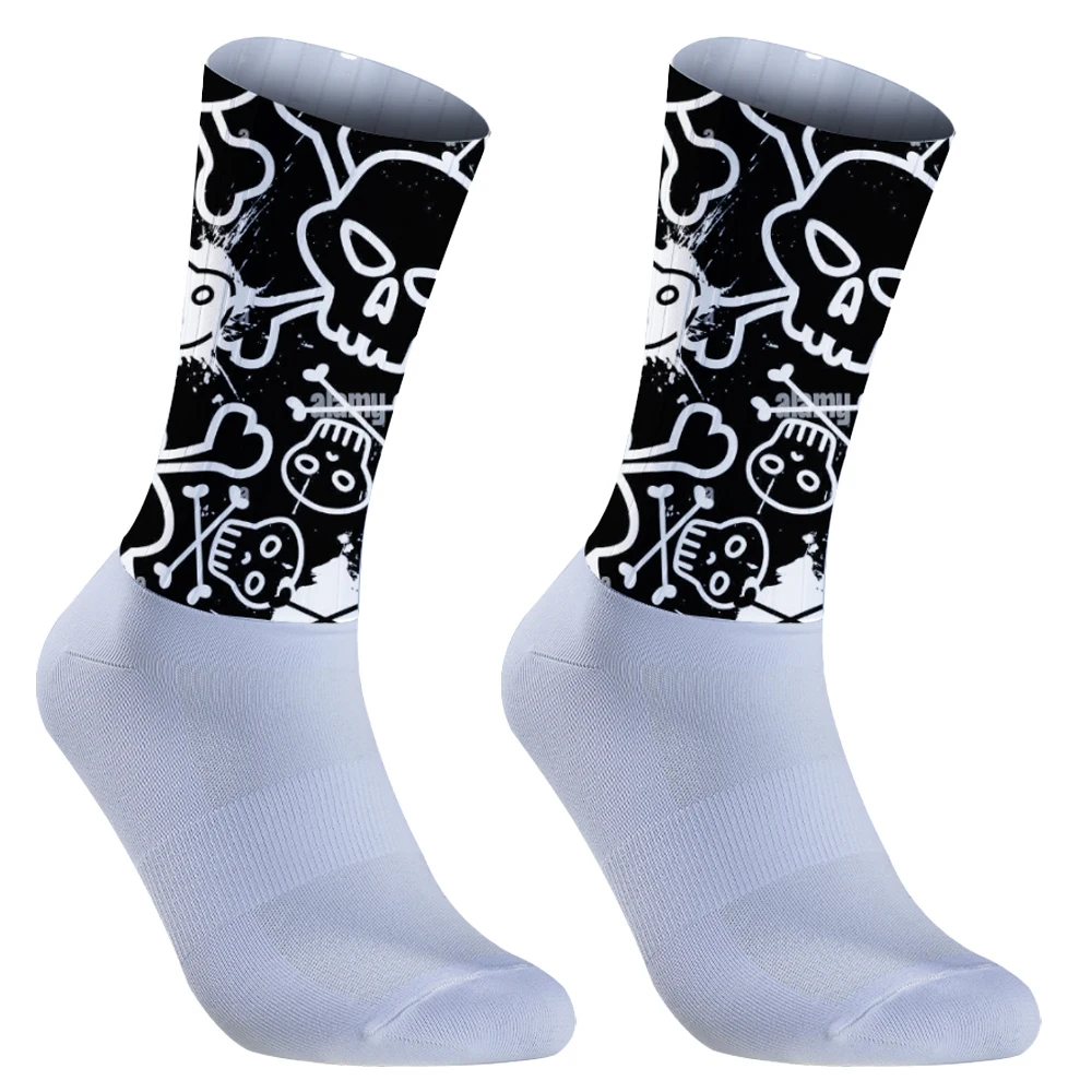 2024 Skull Pattern Sport Socks Unisex Cycling Socks Men Outdoor Sports Socks Bike Footwear for Road Bike Socks