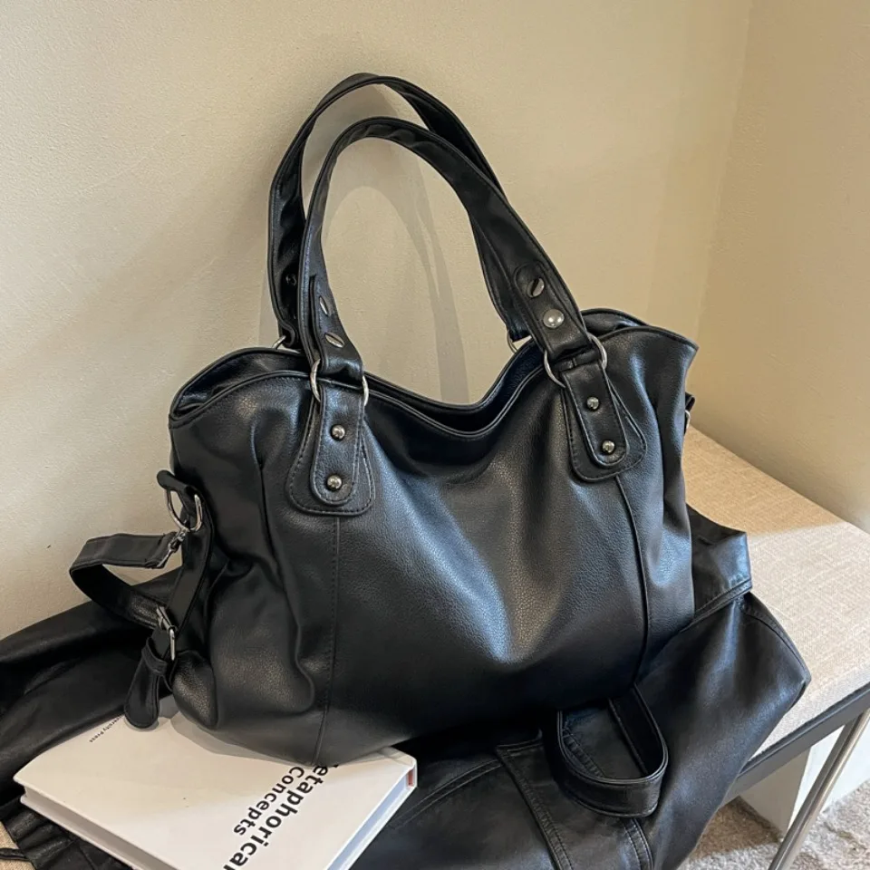Women's Large Capacity Shoulder Casual Tote Bag Laptop Roomy Handbag Soft Leather Crossbody Business Black Big Bag A4 Sac A Main