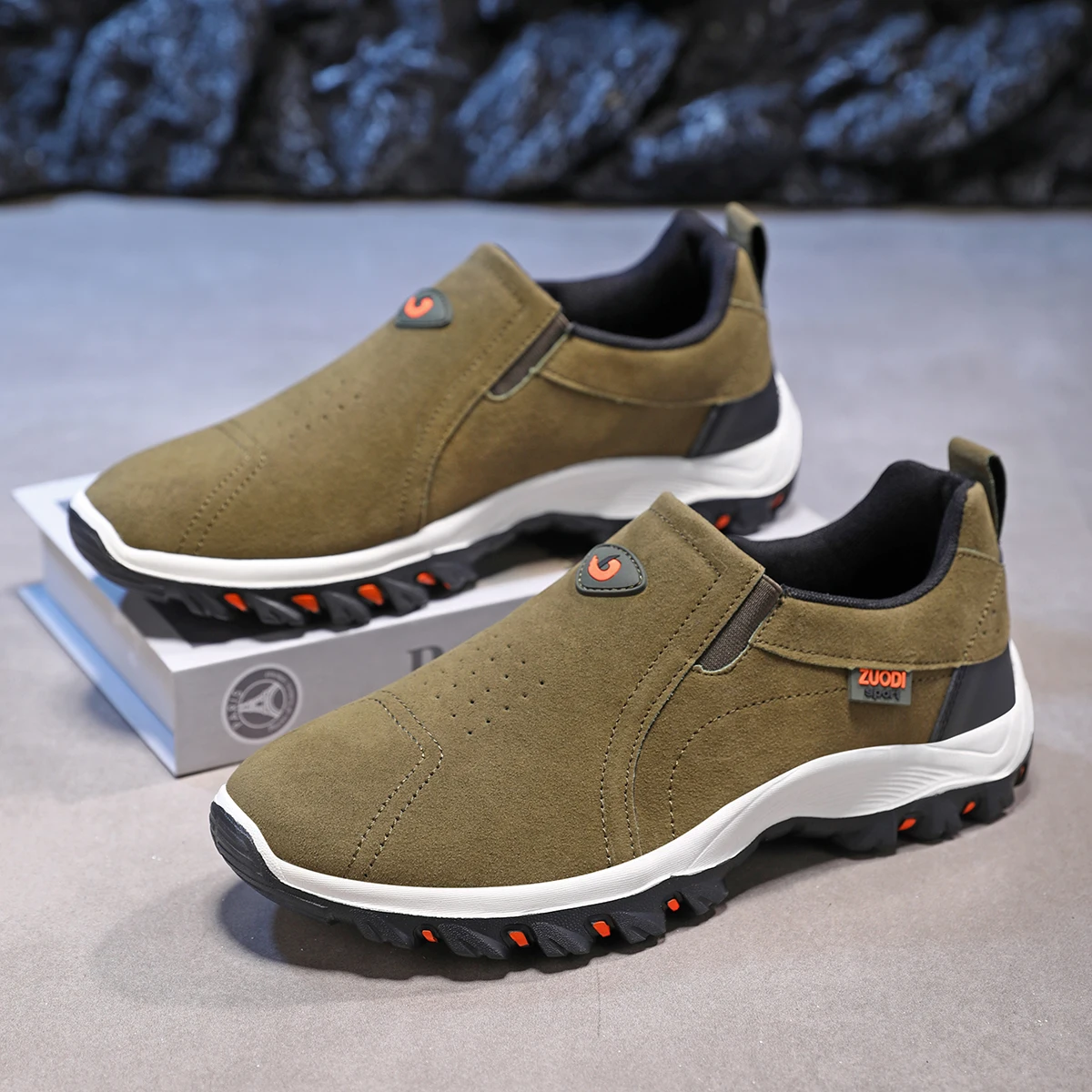 New Men's Casual Sports Shoes PU Leather Mountaineering Travel Shoes Men's Outdoor Lightweight And Comfortable Walking Shoes