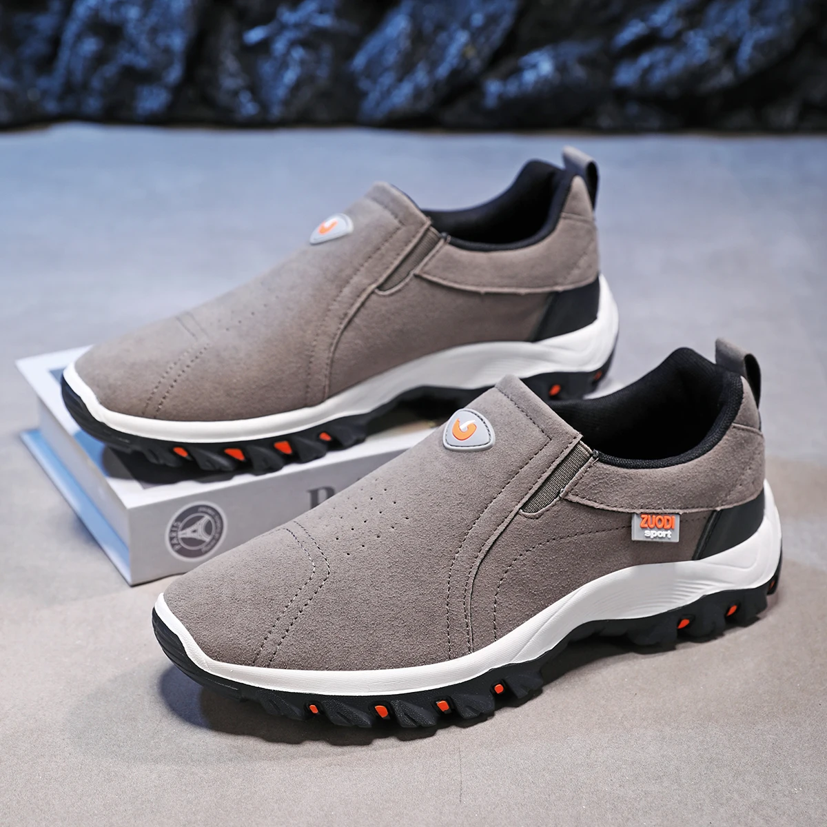 New Men's Casual Sports Shoes PU Leather Mountaineering Travel Shoes Men's Outdoor Lightweight And Comfortable Walking Shoes