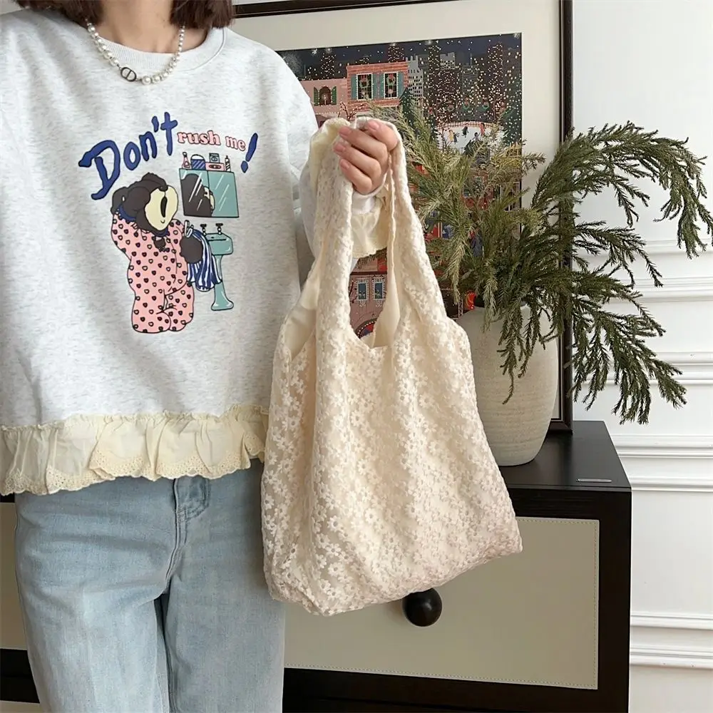 Elegant Sweet Daisy Flower Shoulder Bag Nylon Pastoral Style Bohemian Handbag Underarm Bag Lightweight Beach Bag Girls