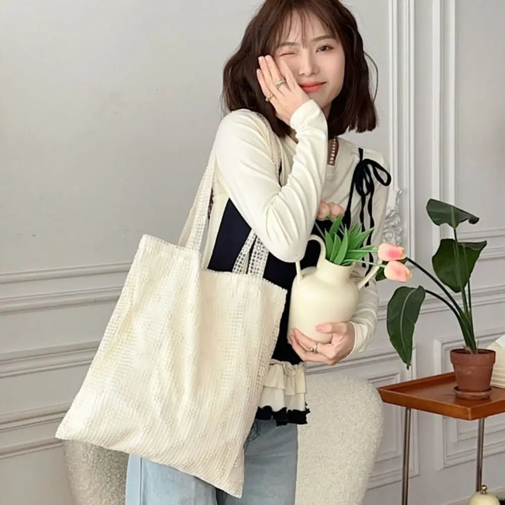 Elegant Sweet Daisy Flower Shoulder Bag Nylon Pastoral Style Bohemian Handbag Underarm Bag Lightweight Beach Bag Girls